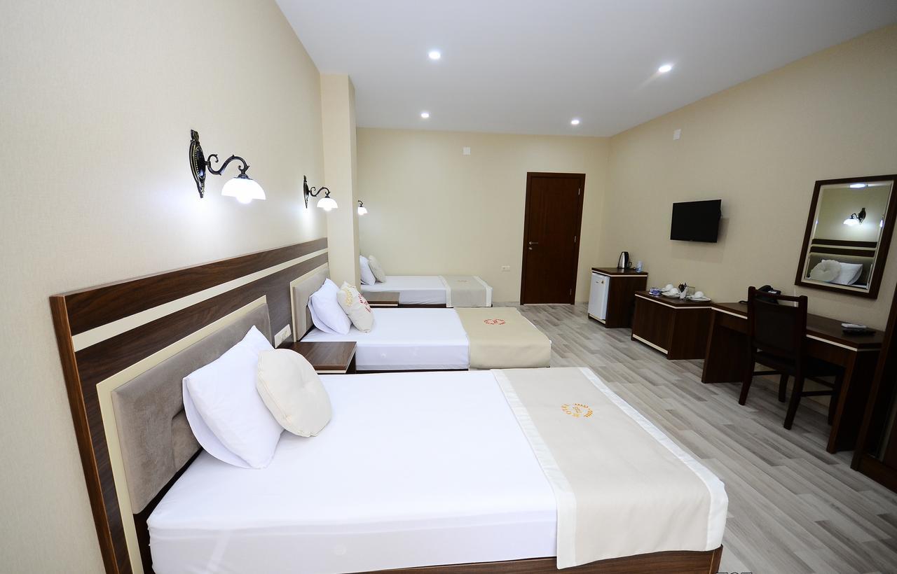 Hotel 725 B Батумі Номер фото
