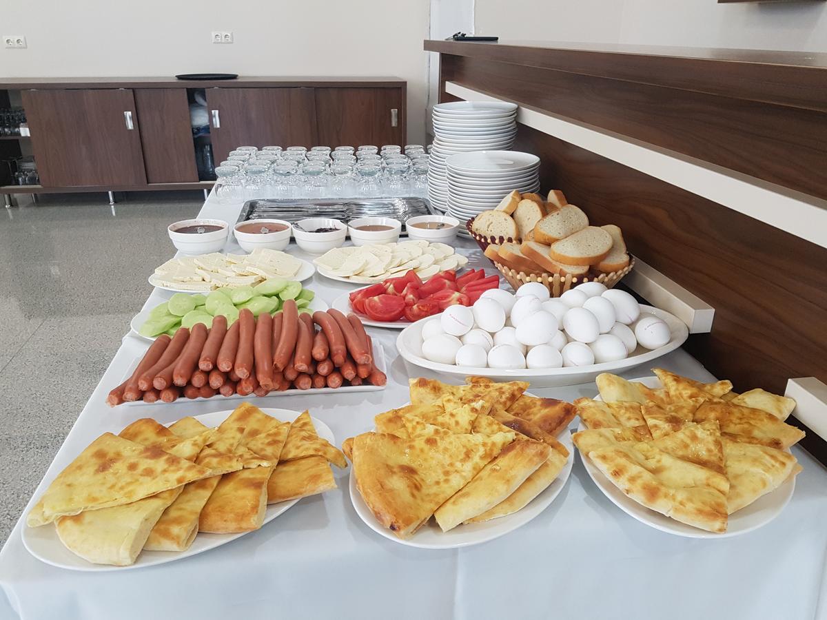 Hotel 725 B Батумі Екстер'єр фото