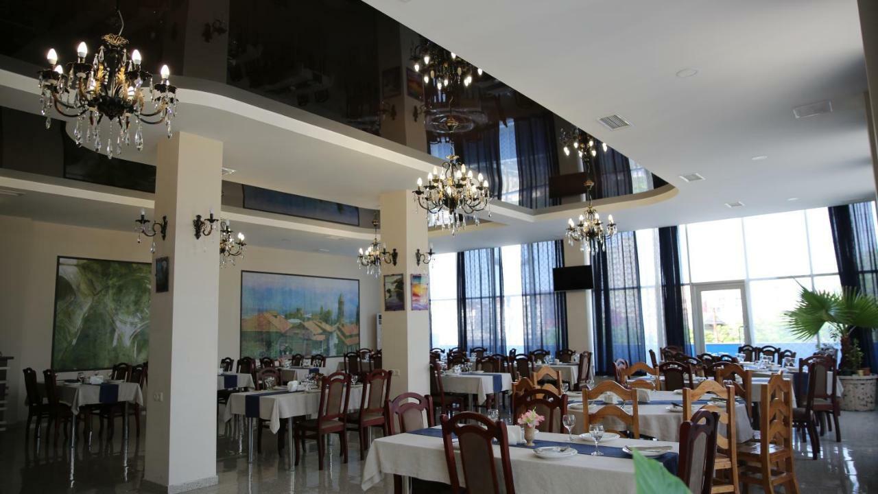 Hotel 725 B Батумі Екстер'єр фото